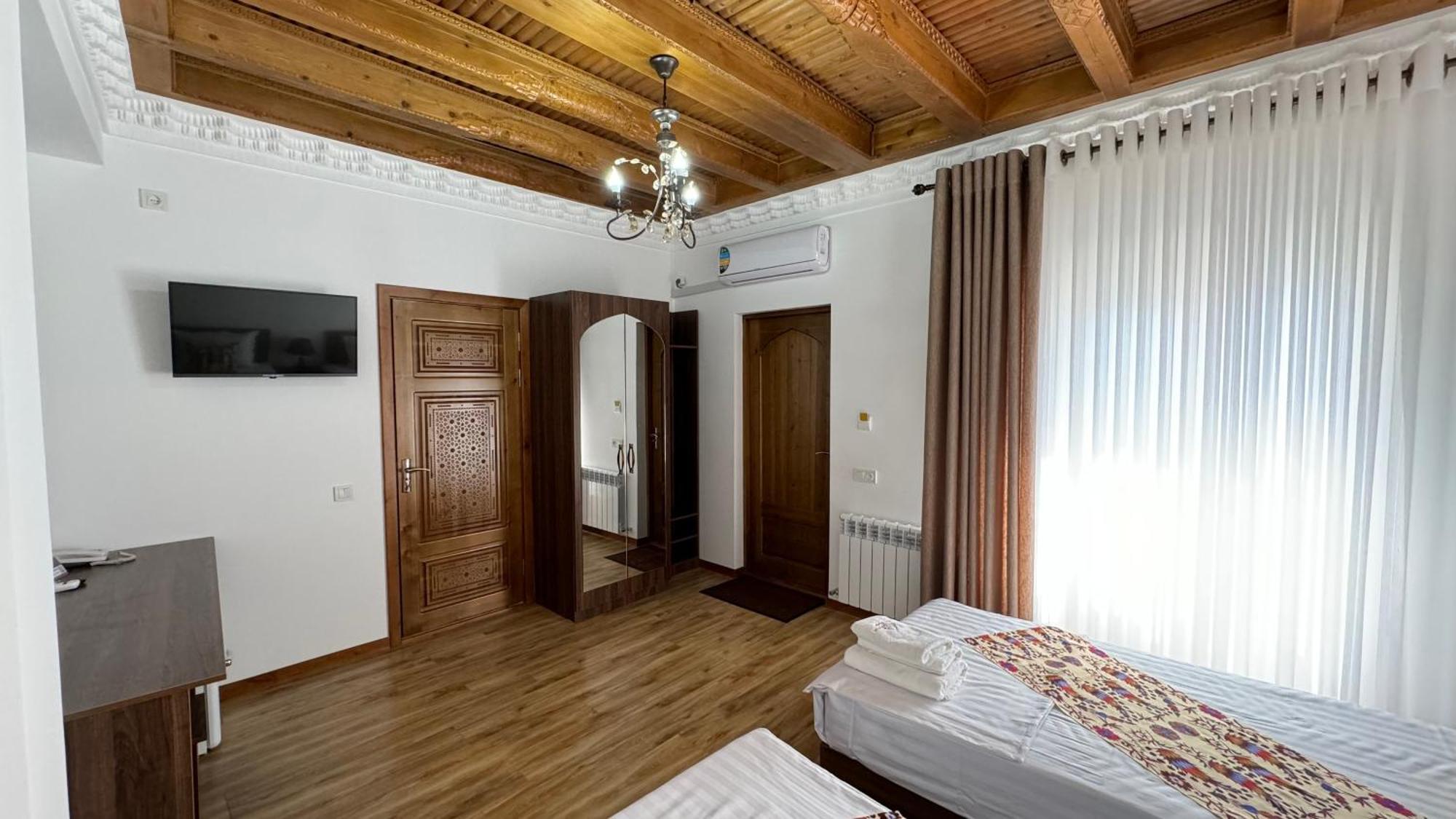 Mahbubakhon Guest House In Old City Bukhara Eksteriør bilde
