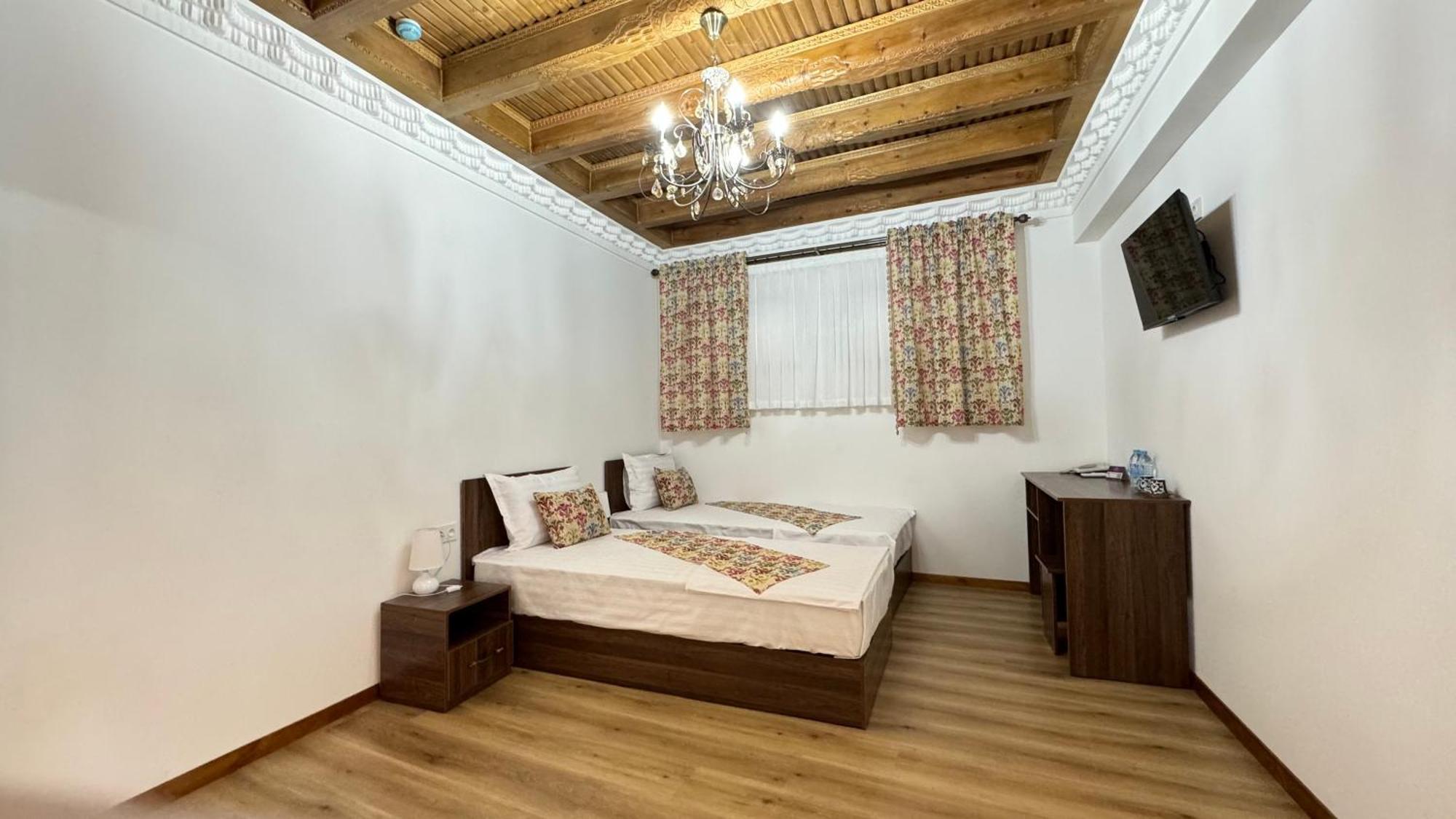 Mahbubakhon Guest House In Old City Bukhara Eksteriør bilde